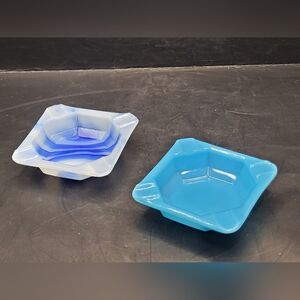 Vintage Pair Of Akro Agate Blue Slag Glass Ashtrays Made In USA 3” Mid Century